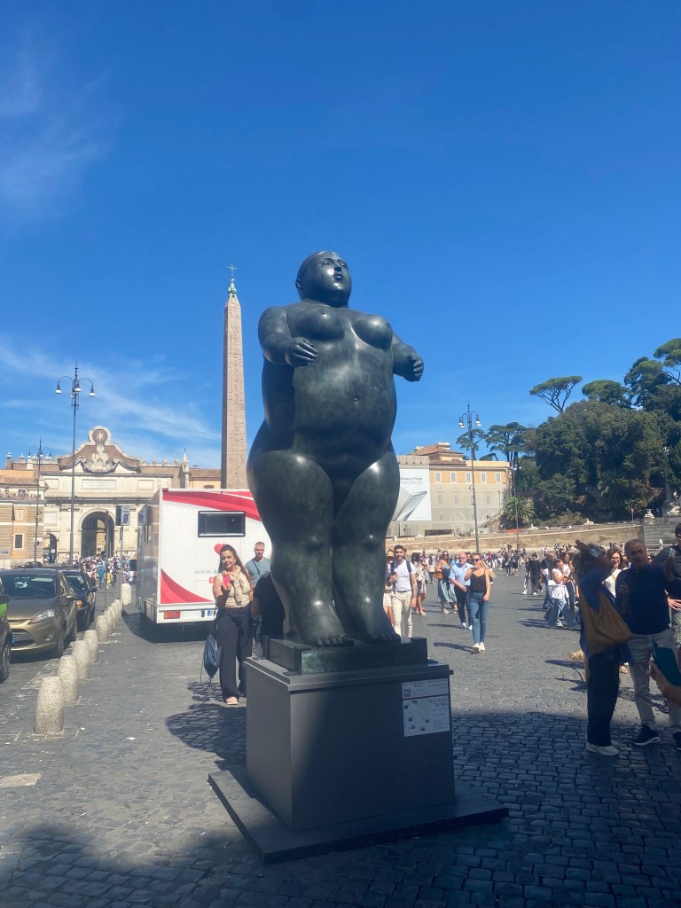 Fernando Botero’nun ünlü heykeli Roma sokaklarında